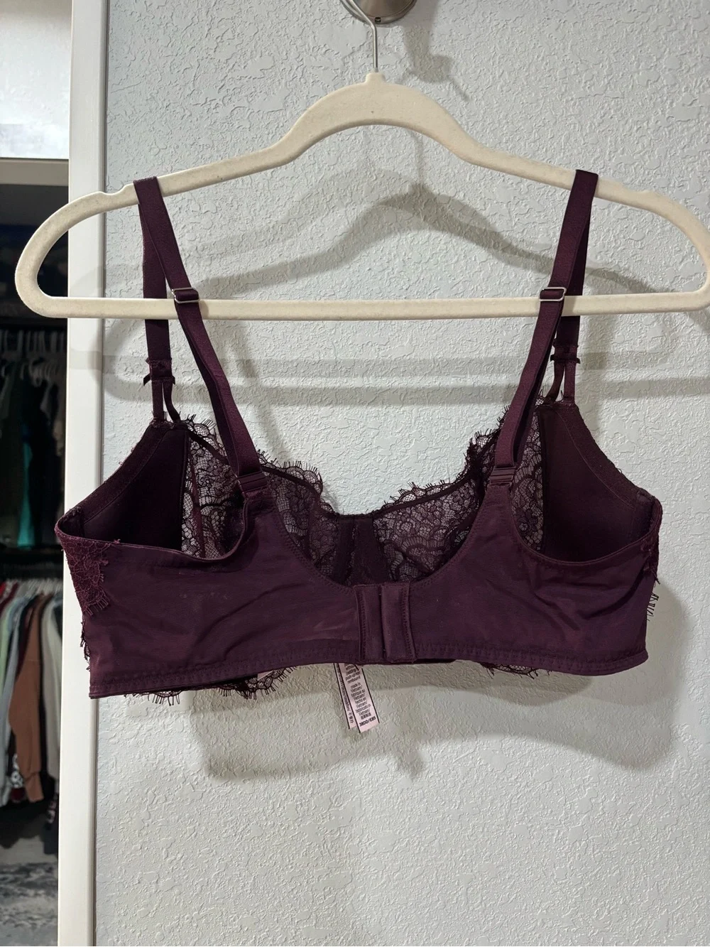Victoria’s Secret Dream Angels Push-up Bra Without Padding